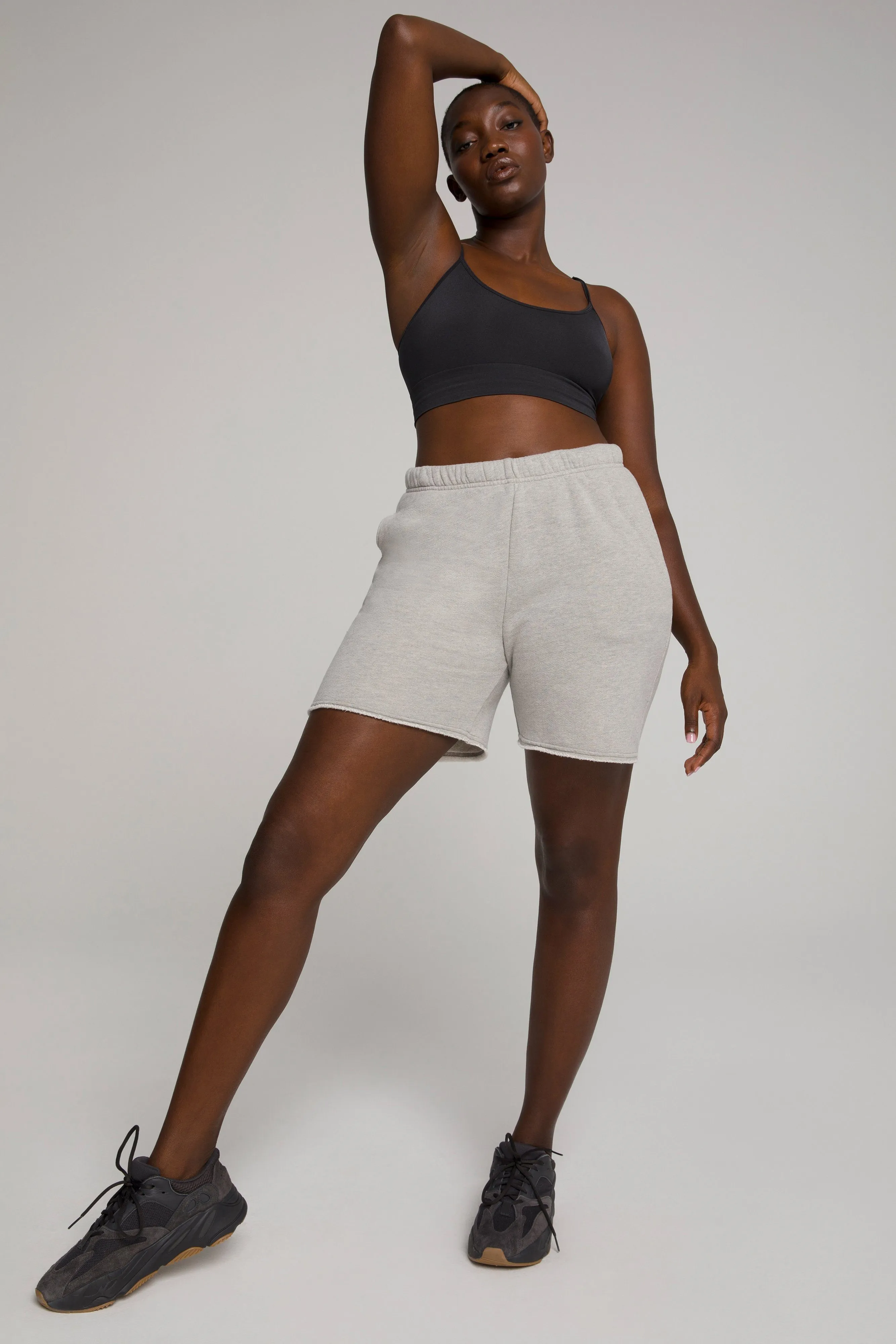 BOYFRIEND SWEATSHORT | HEATHER GREY001