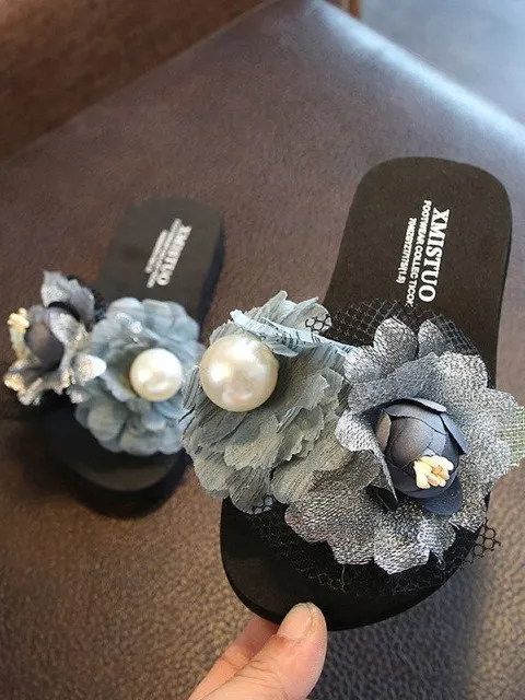 Girls Spring Flowers and Pearls Slides By Liv and Mia