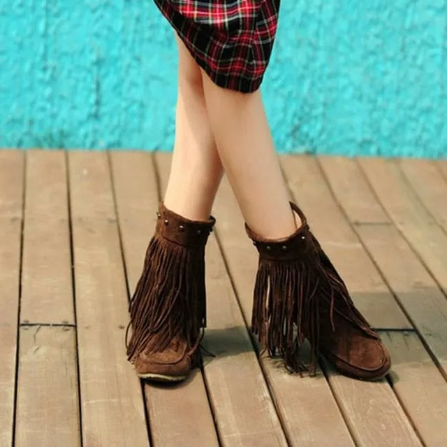 Half Knee High Rivet Decoration Boots