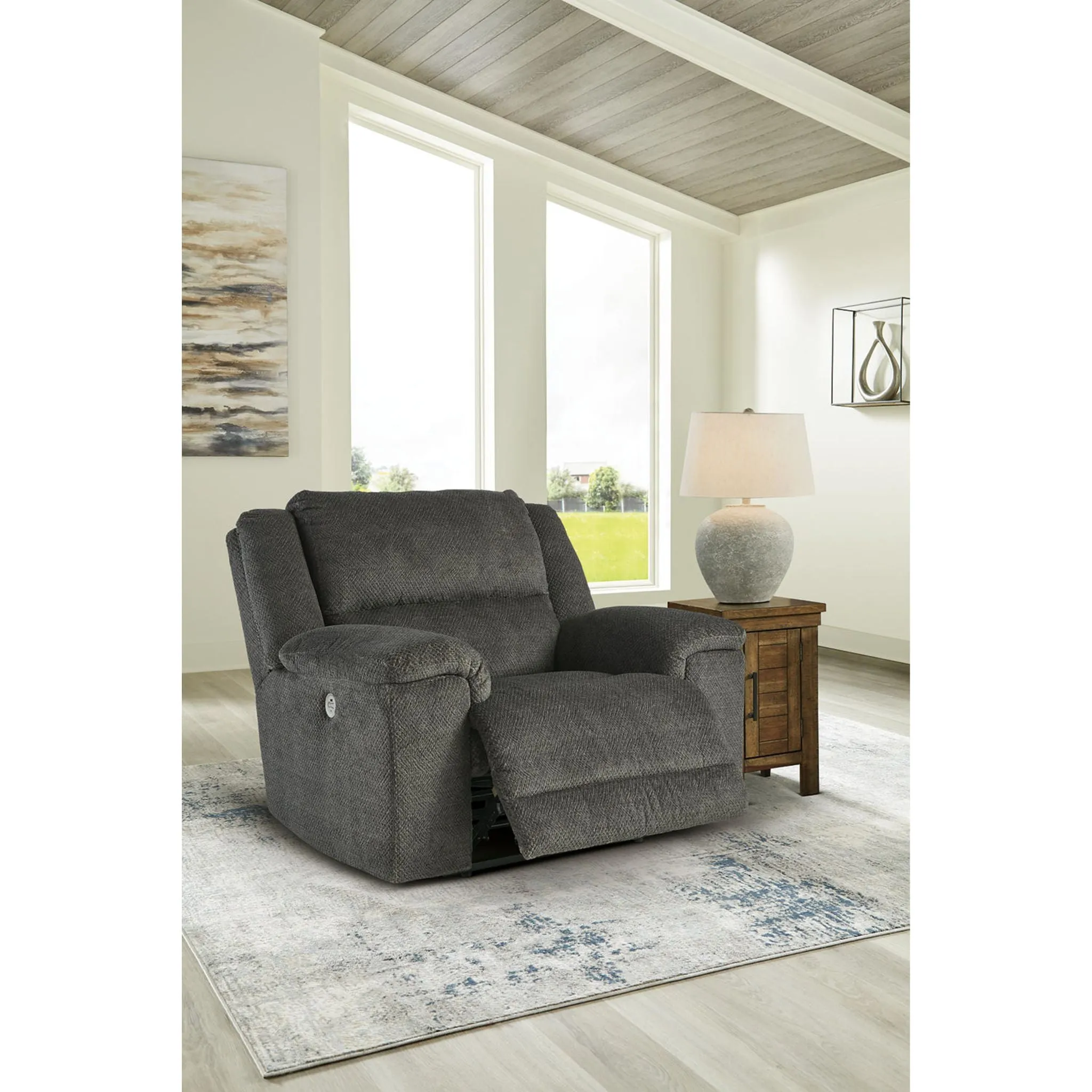 Keensburg-Exclusive Wide Seat Recliner with Power