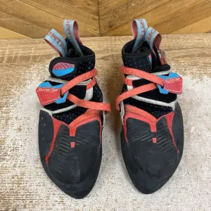 La Sportiva - Women's Solution Comp Climbing Shoes - MSRP $240: Red/White/Blue/Black-unisex-39.5