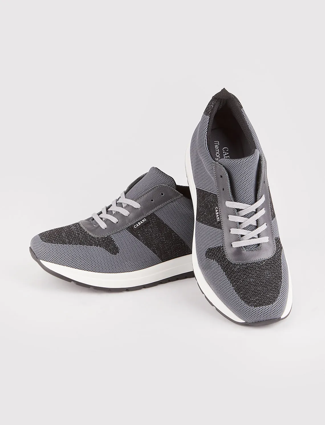 Men Dark Grey Mesh Panel Decor Lace Up Sneakers