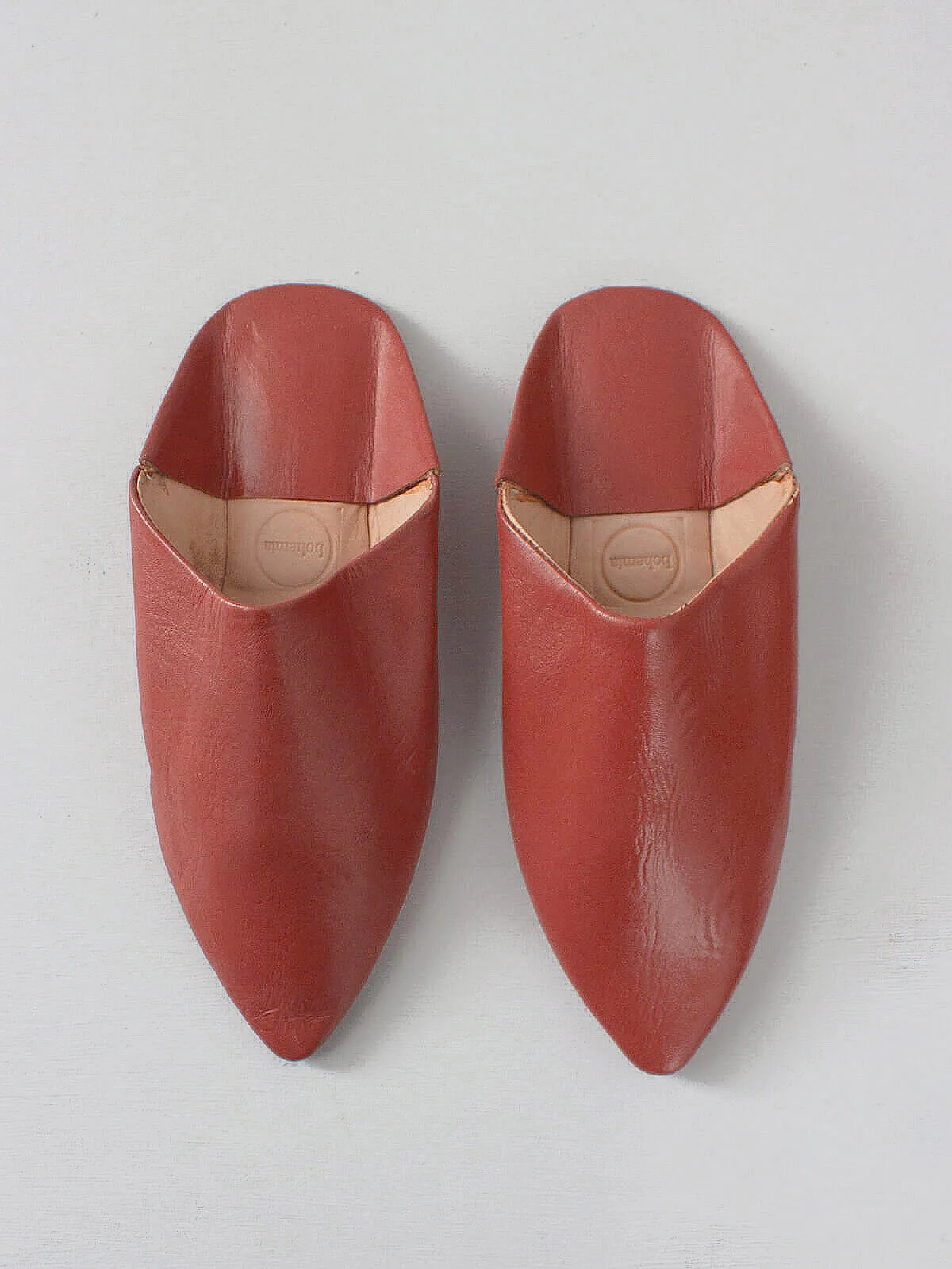 Moroccan Mens Pointed Babouche Slippers, Terracotta