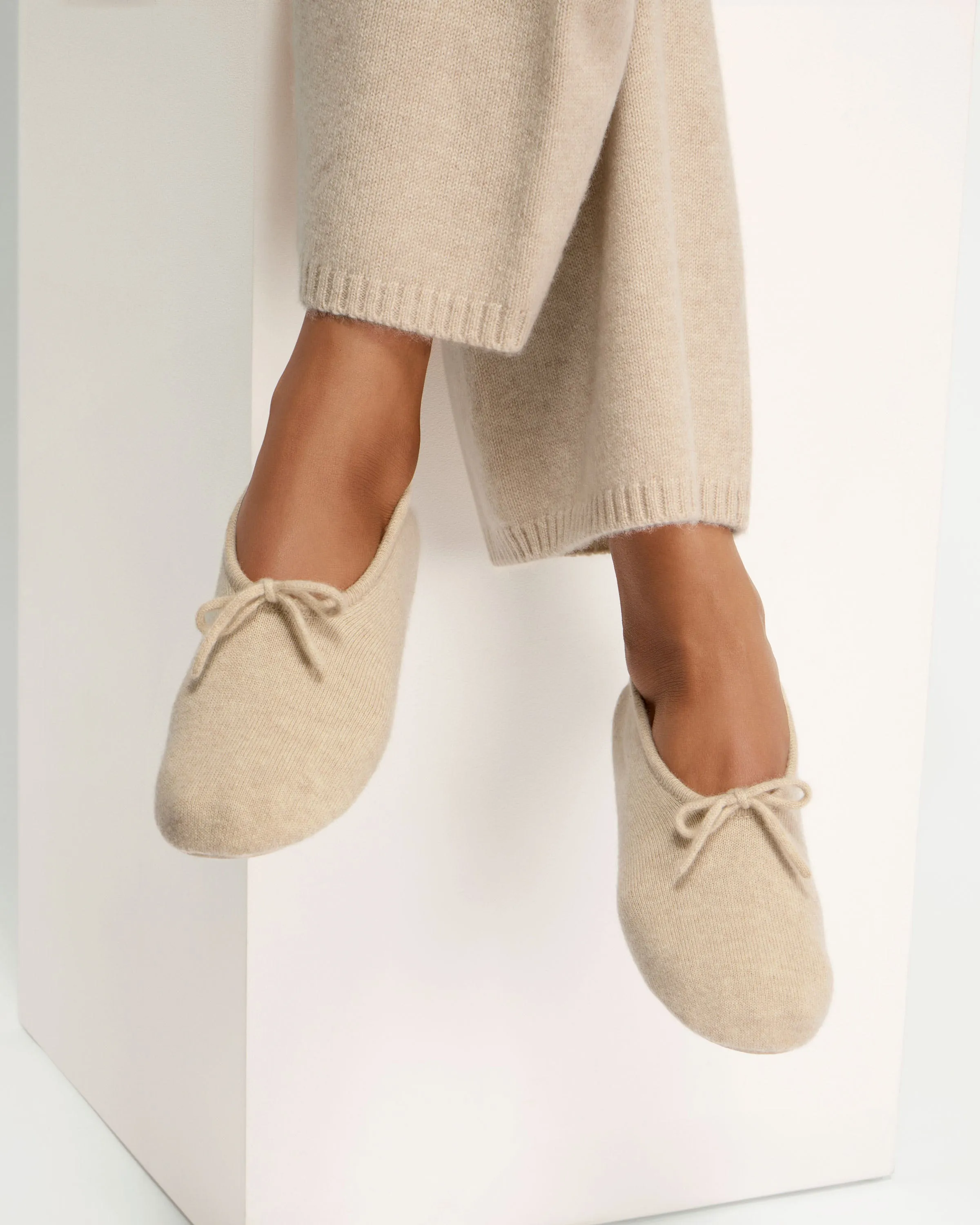 Mull Pure Cashmere Ballet Slippers - Wheat