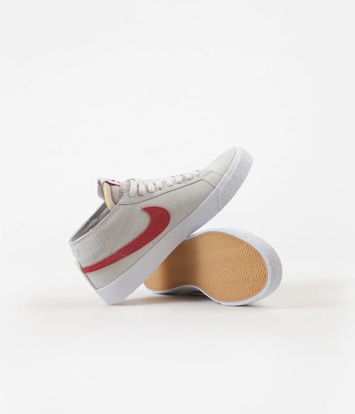 Nike SB Blazer Chukka Shoes - Vast Grey / Crimson