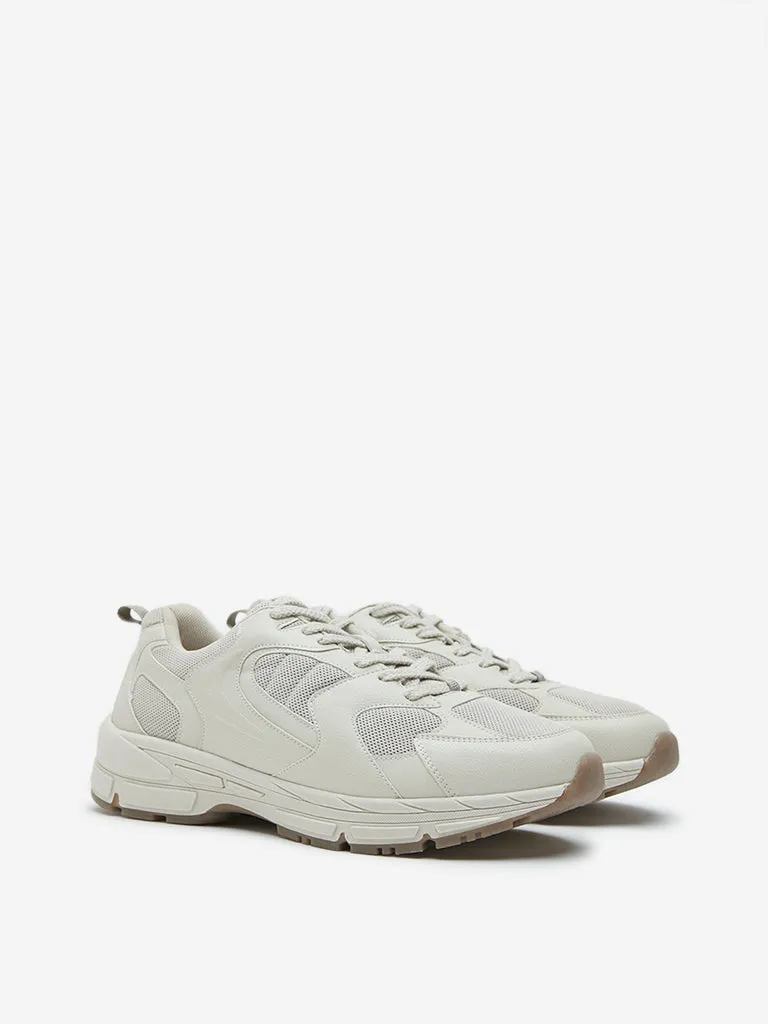 SOLEPLAY Off-White Lace-Up Mesh Sneakers