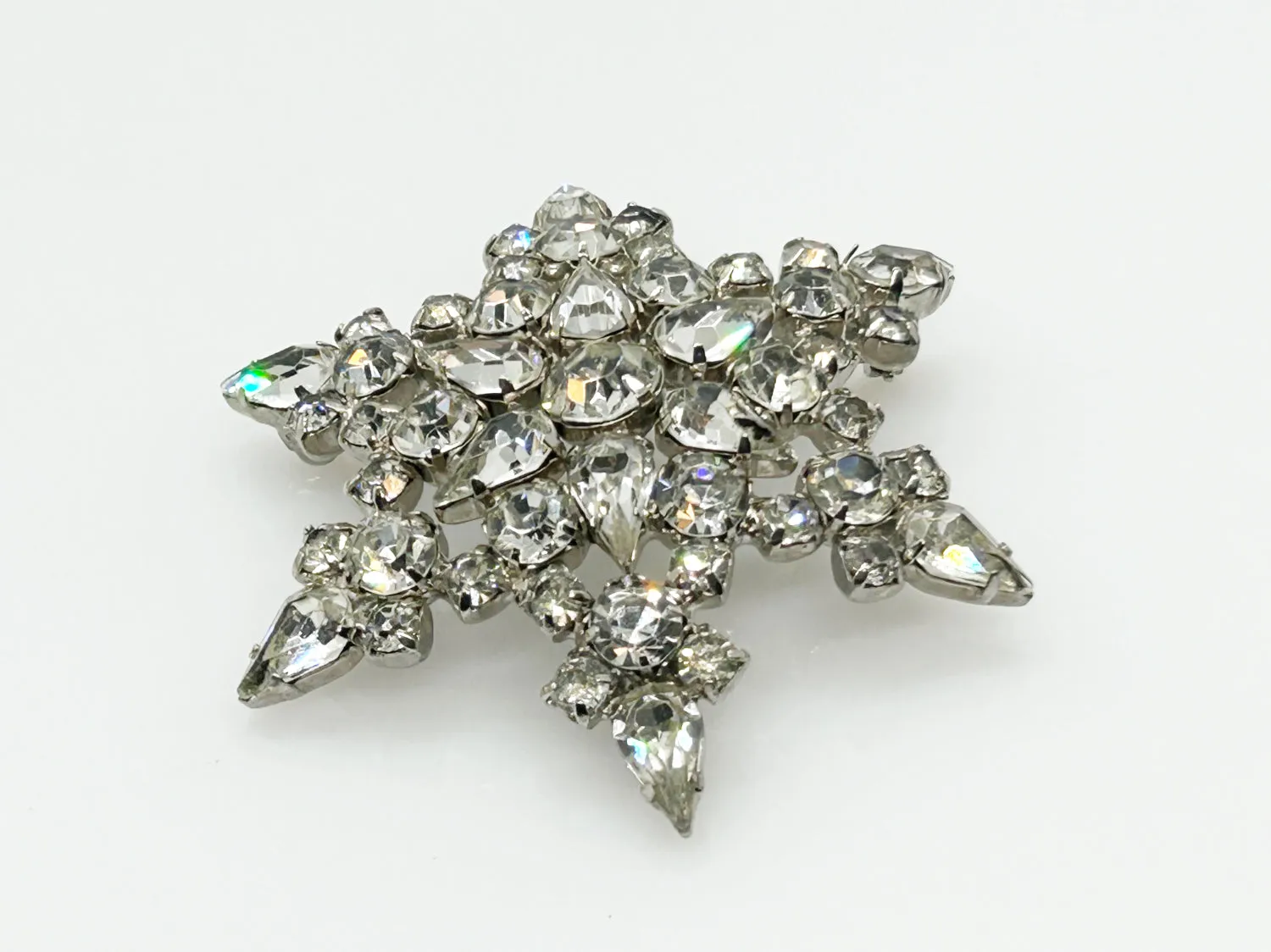 Star Light, Star Bright! Vintage Rhinestone Star Brooch