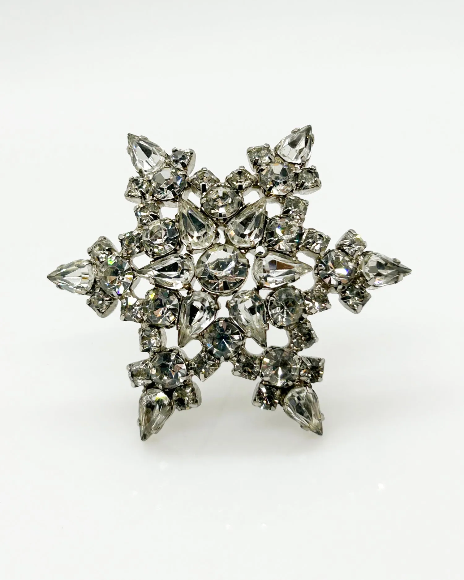 Star Light, Star Bright! Vintage Rhinestone Star Brooch