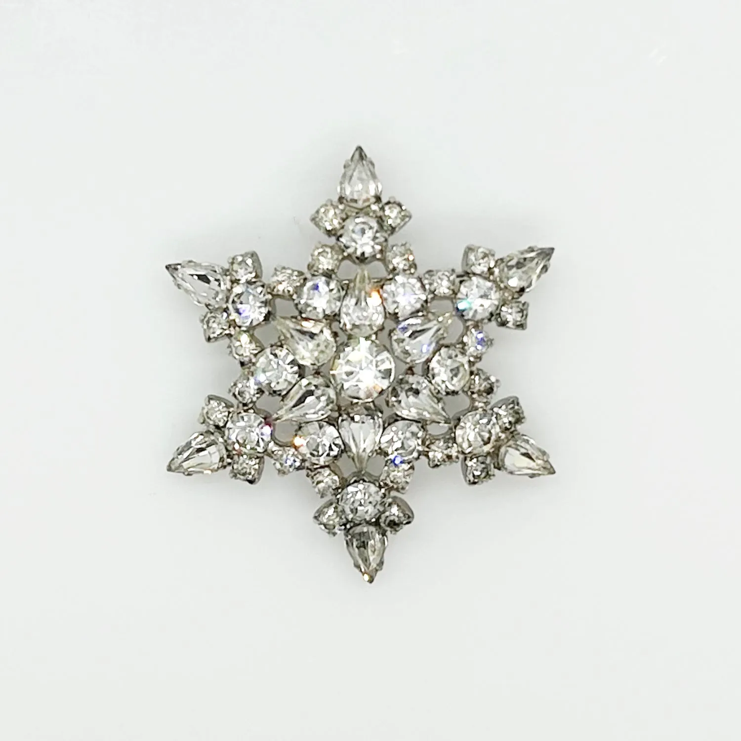 Star Light, Star Bright! Vintage Rhinestone Star Brooch