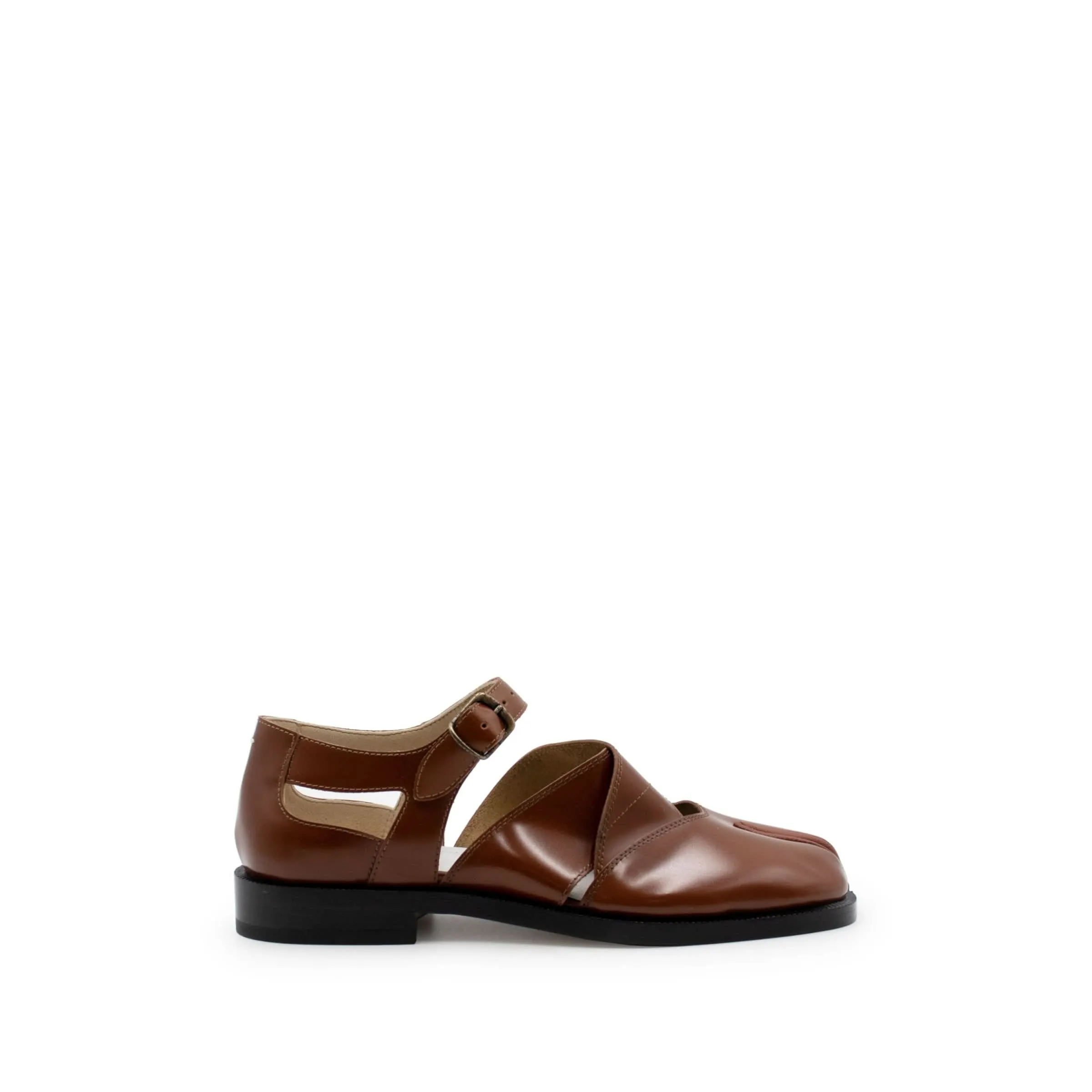 Tabi Toe Cut Out Sandals in Sequoia