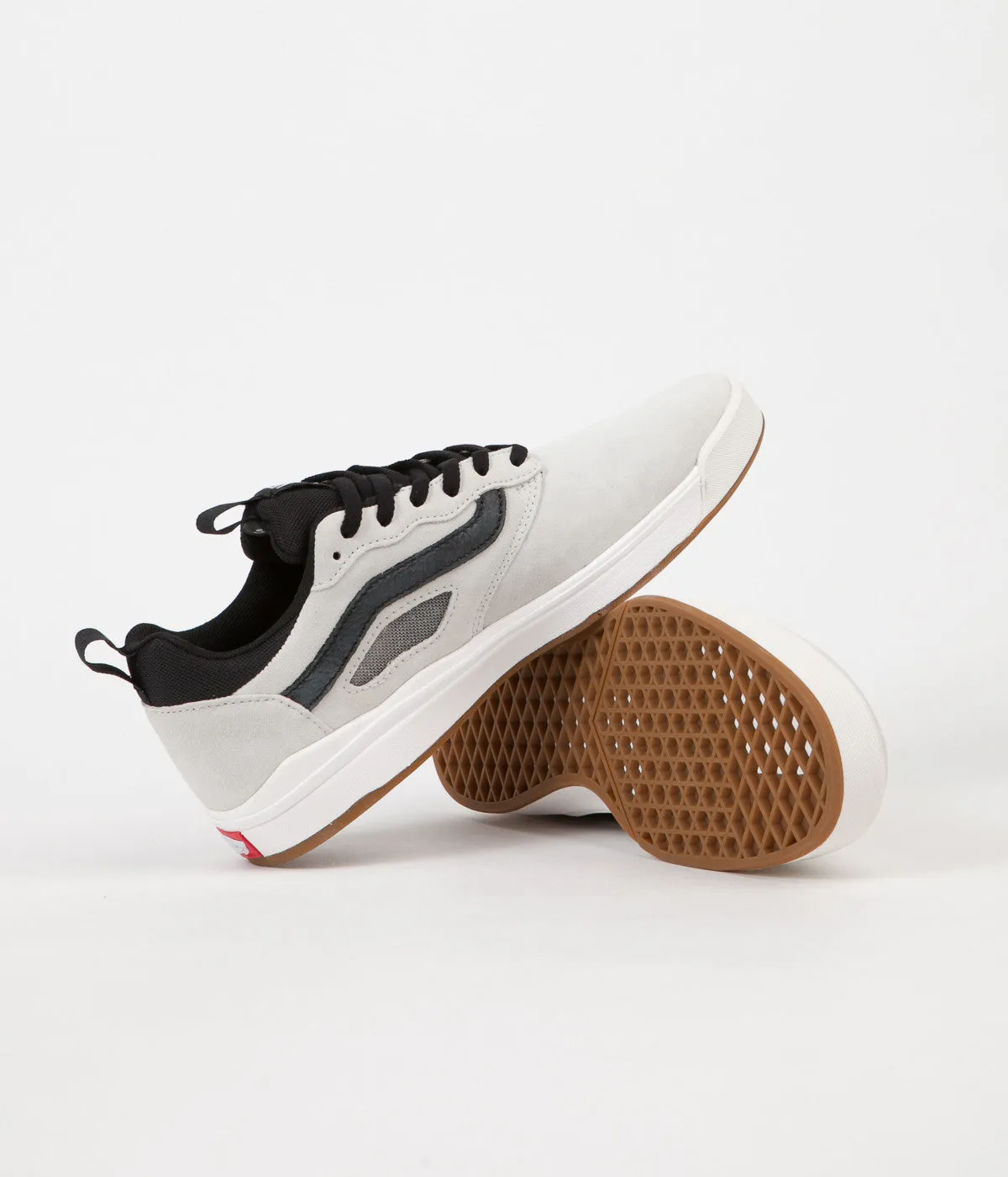 Vans UltraRange Pro Shoes - White / Black