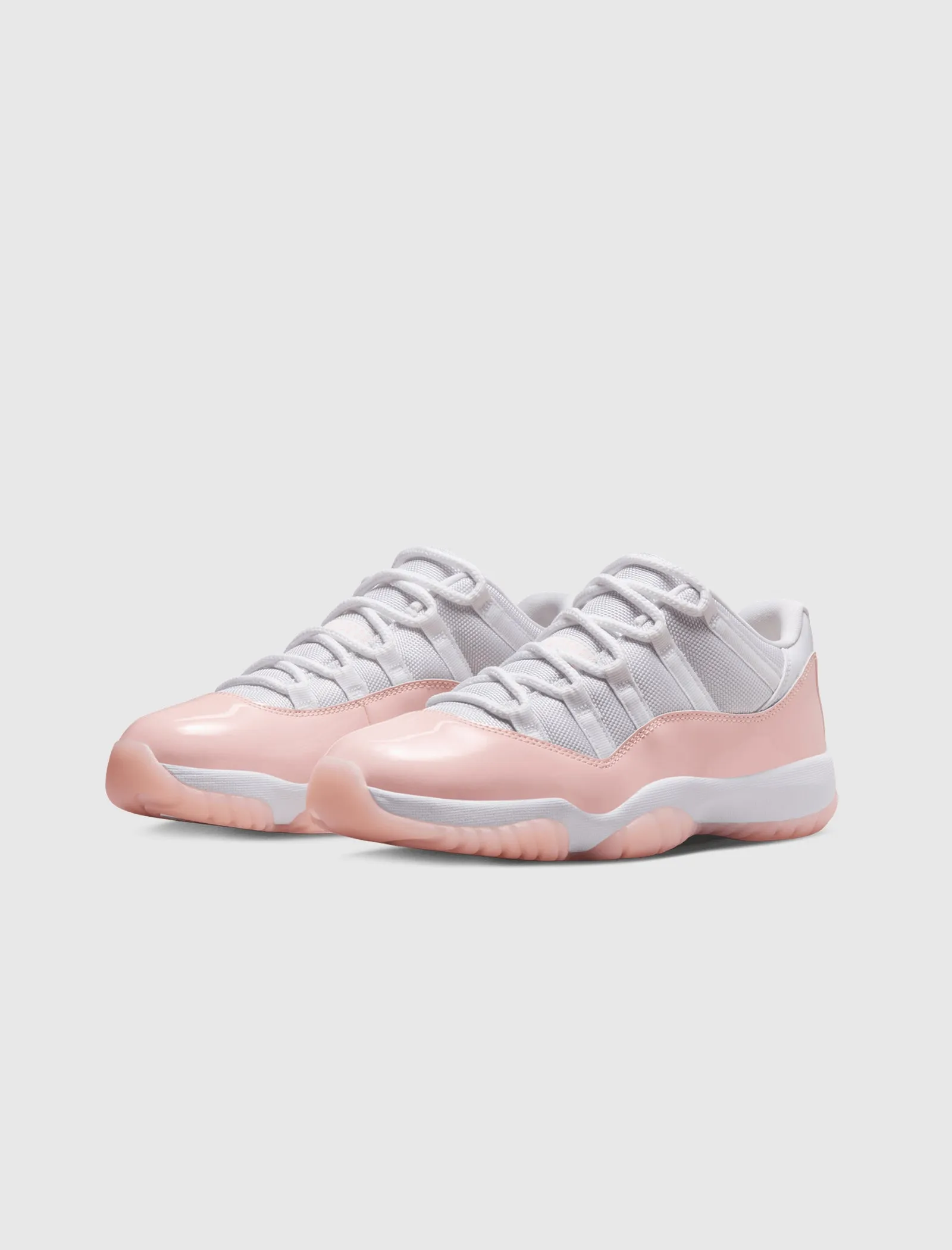 WOMEN'S AIR JORDAN 11 RETRO LOW "WHITE/ LEGEND PINK"