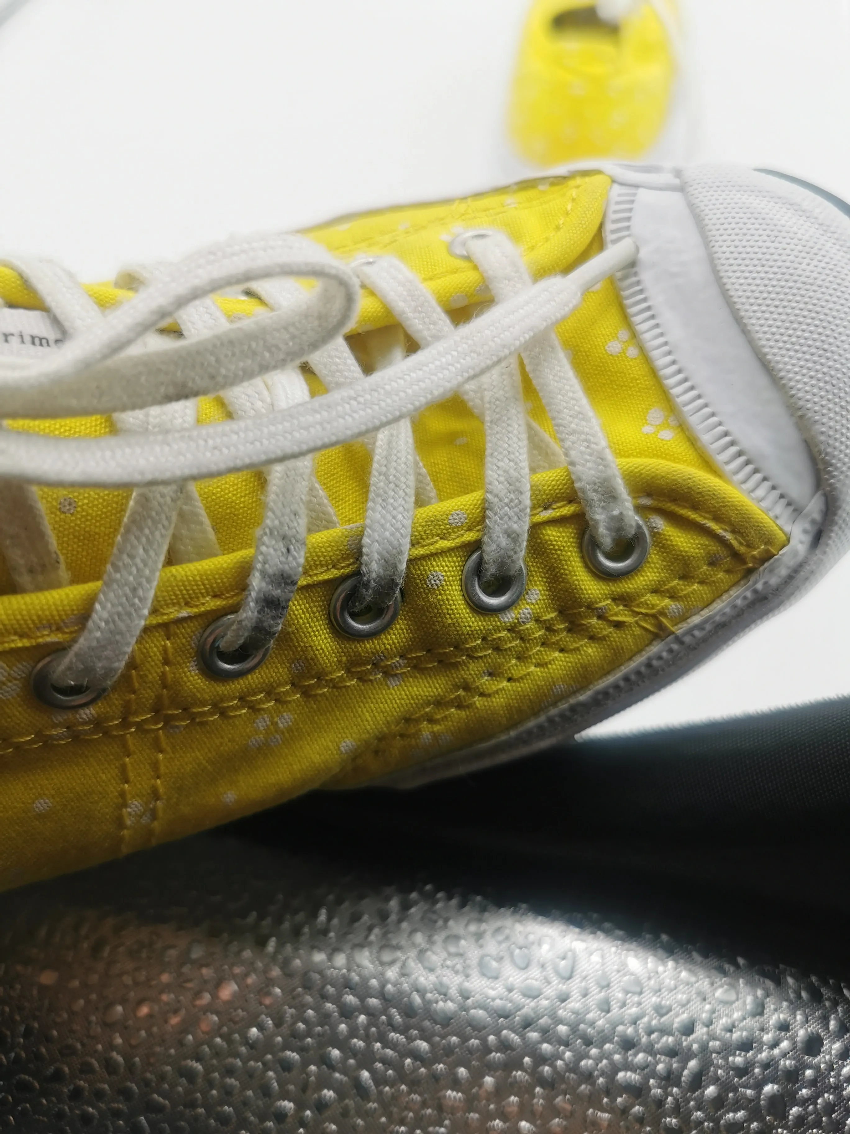 WOMENS SIZE 6 - JACK PURCELL, Converse Spring Collection, Low Top Yellow / White Flowers EUC B59