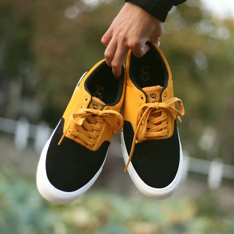 xiangtuibao Suede Leather Casual Shoe for Men Yellow Sneakers Lace-up Walking Shos for Teenager Light Rubber Outsole